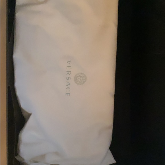 Authentic Versace tote bag brand new medusa print excellent condition - Picture 4 of 6